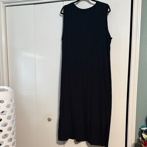 Universal Thread Black Midi Dress